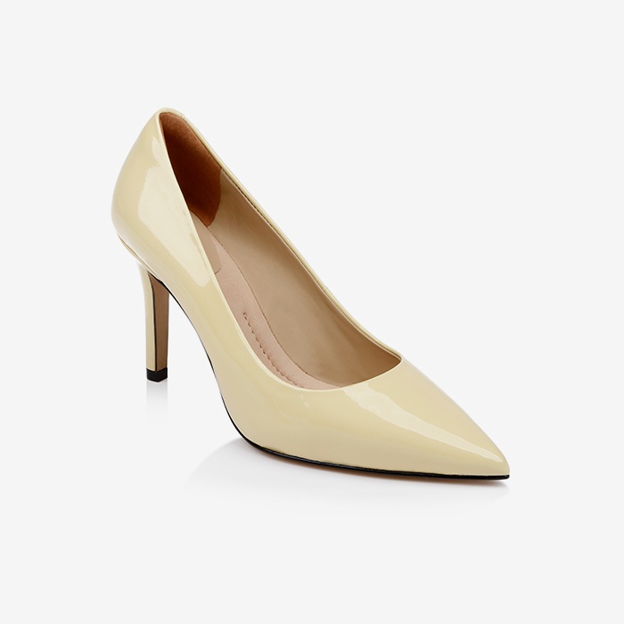 Cream Patent Leather Pump - Side View