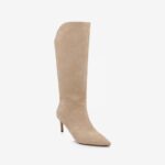 Cream leahter knee boot - Side View