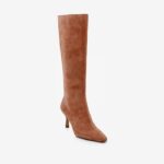 Mocha moose knee boot - Side View