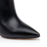 Black high shine cow leather knee boot - Close-up View