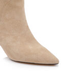 Cream leahter knee boot - Close-up View