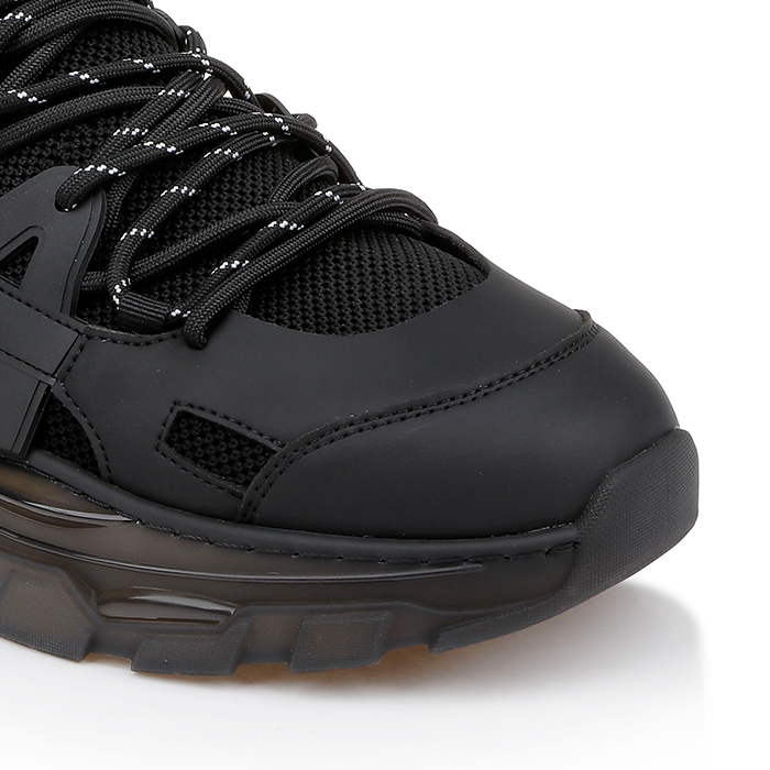 Everett - Close-up View