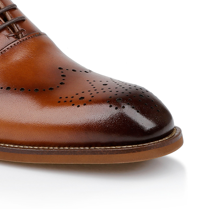 Lucas - Close-up View