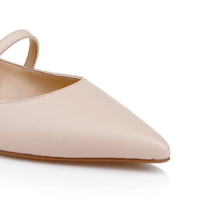 Nude Kid Leather Flat - Close-up View